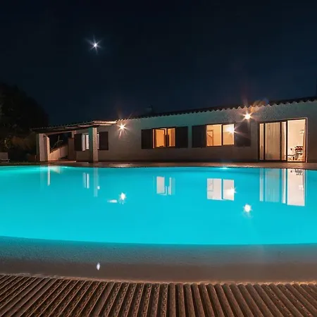 Ilaria 8 Villa