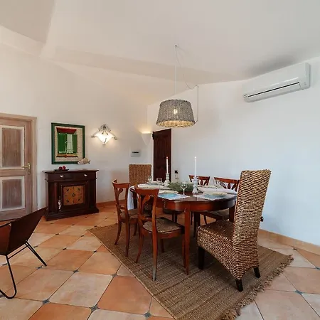 Ilaria 8 Villa *